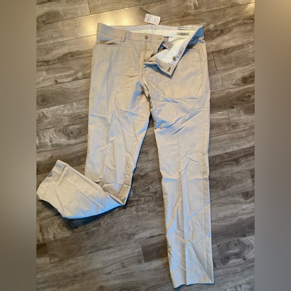 Le Château Slim Leg Pant